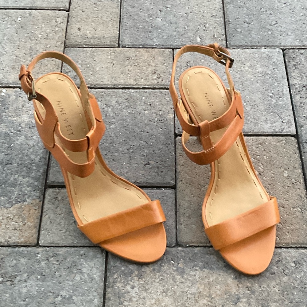 Nine West Tan Strappy Sandals